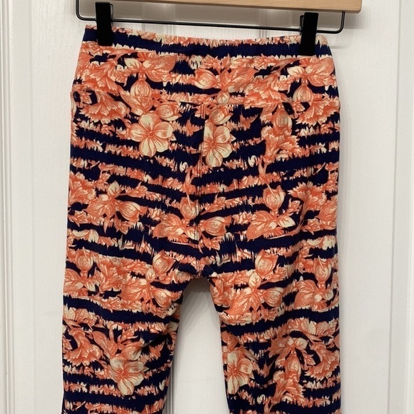 🔥 5/$25 LuLaRoe Leggings - Picture 6 of 11